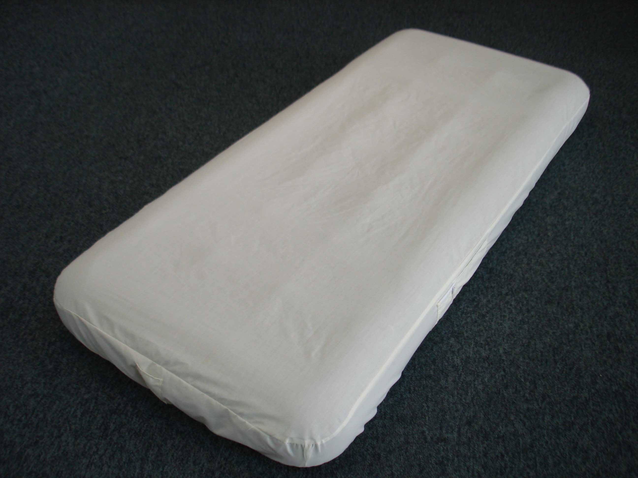 air bed with cloth cover